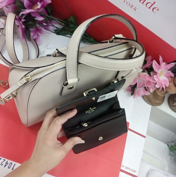 Kate Spade purse hand / shoulder bag crossbody set - Picture 3 of 8